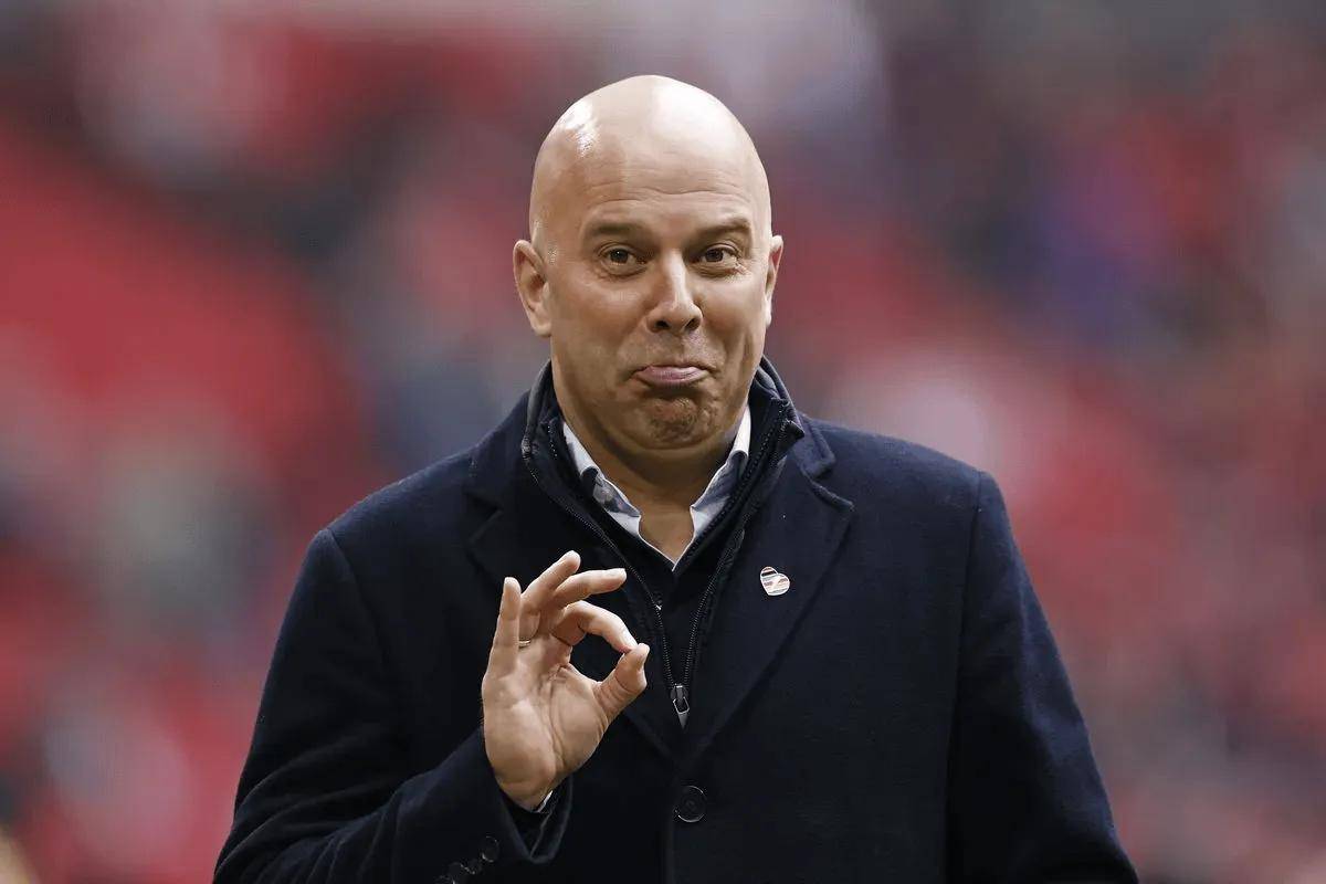 利物浦主帅公开批评球员，备战关键战